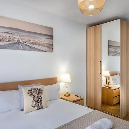 Reading 2-Bed Apartment & Parking Exterior foto