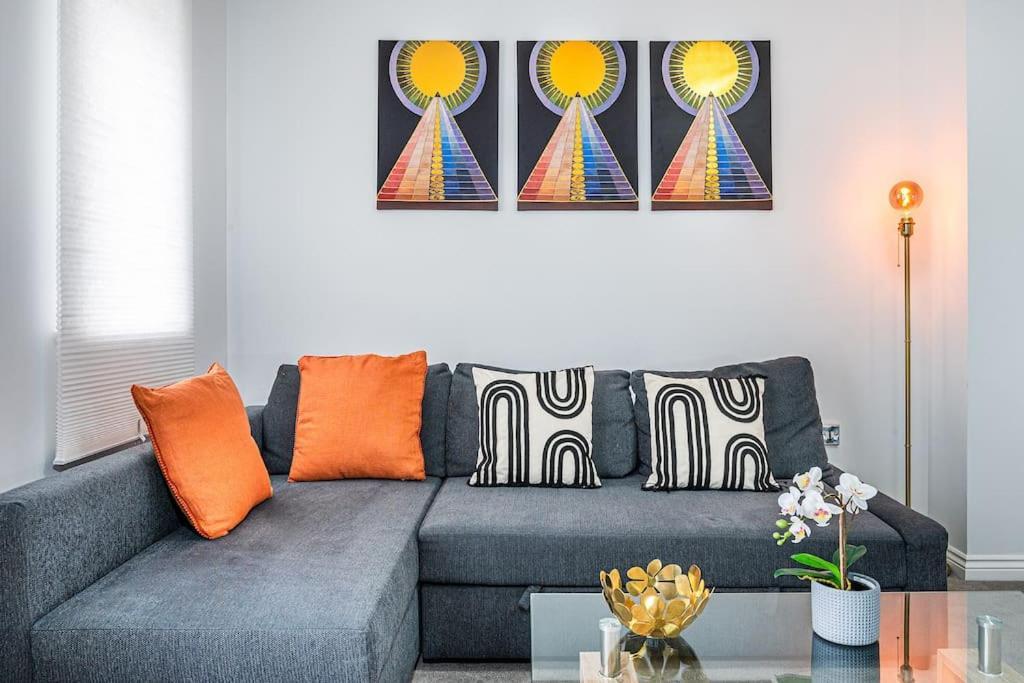 2-bed & Parking * Reading